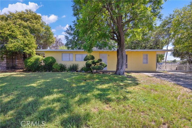 25347 E Union Street, San Bernardino CA: https://media.crmls.org/medias/9f8d4174-30dd-46a7-acc6-941418390e85.jpg
