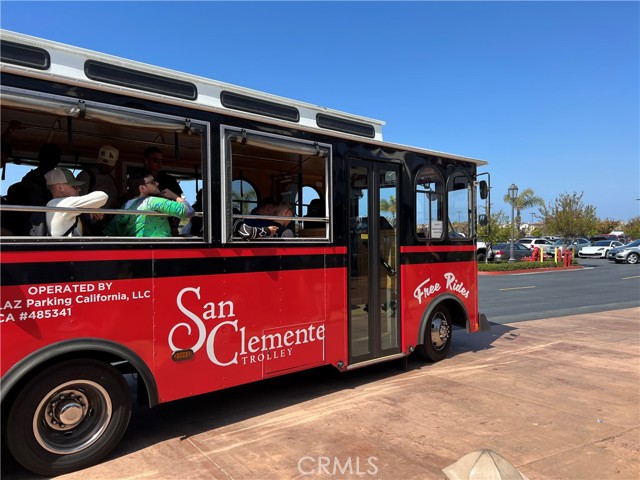 202 Via Galicia, San Clemente CA: https://media.crmls.org/medias/9f8d49d7-d3cf-4fe4-a363-bd7b1ea9ef4e.jpg
