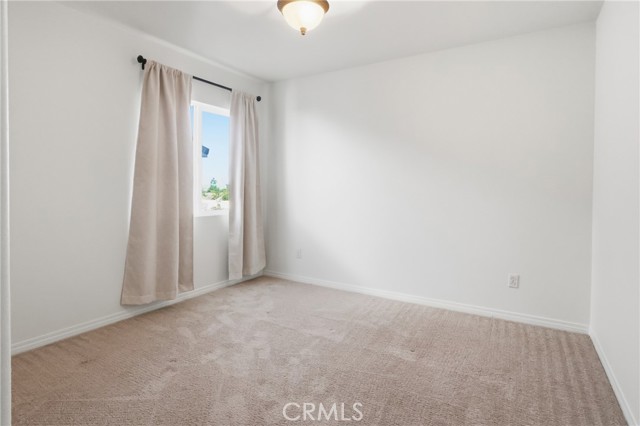 Detail Gallery Image 16 of 25 For 19452 Fortunello Ave, Riverside,  CA 92508 - 4 Beds | 3 Baths