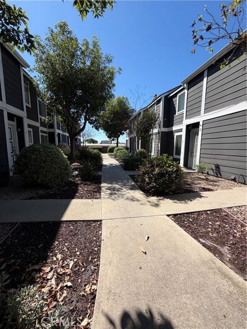 Detail Gallery Image 50 of 61 For 824 N Pasadena Ave #11,  Azusa,  CA 91702 - 2 Beds | 1/1 Baths