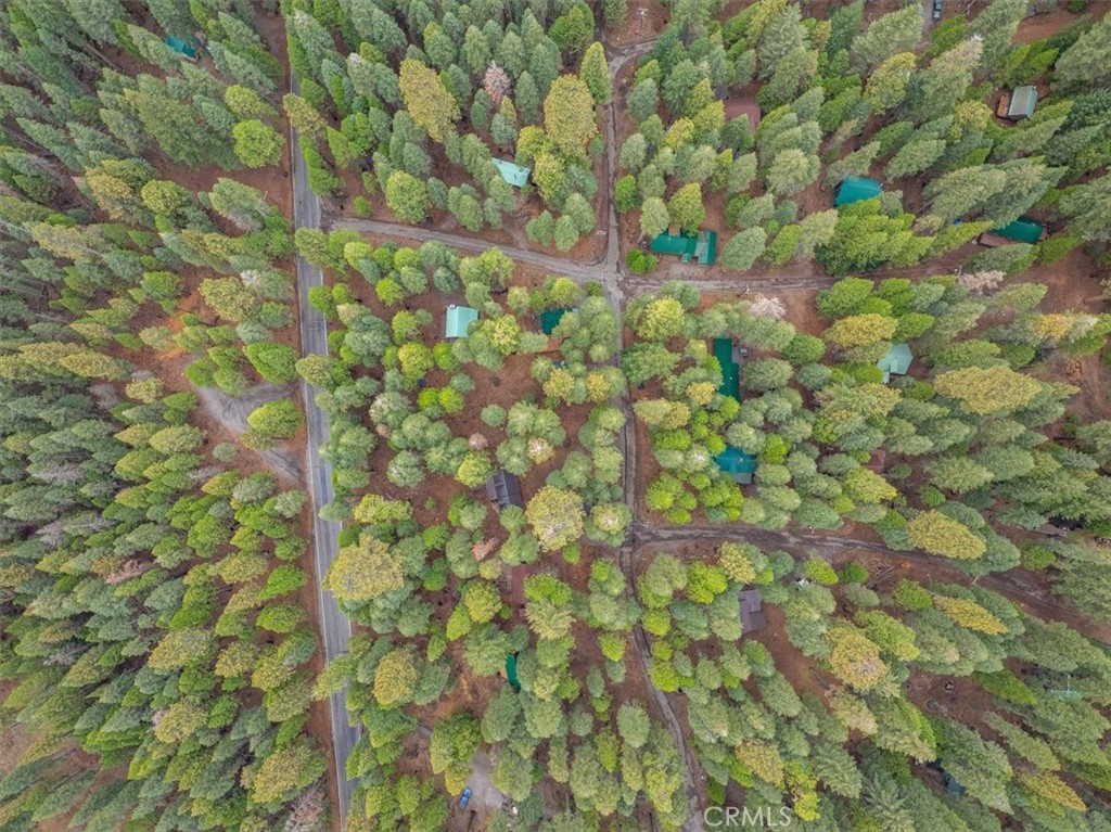 https://media.crmls.org/medias/9f8e90cc-e0ea-4f3f-b8d7-4237a1064f25.jpg?preset=X-Large