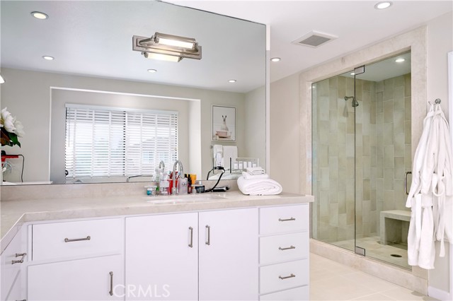 Detail Gallery Image 17 of 51 For 1359 Southwind Cir, Westlake Village,  CA 91361 - 4 Beds | 3 Baths