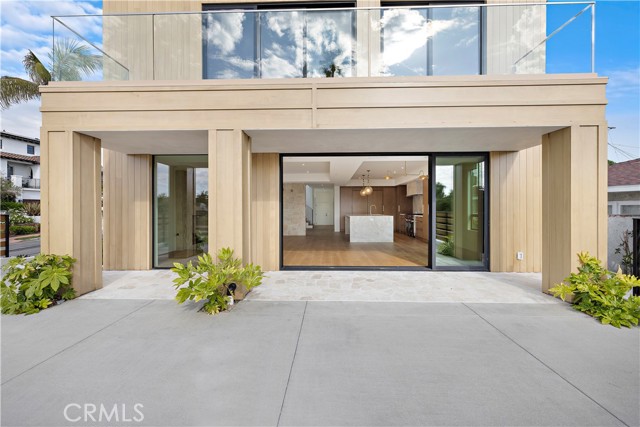 Detail Gallery Image 13 of 23 For 229 W Paseo De Cristobal, San Clemente,  CA 92672 - 4 Beds | 3/1 Baths