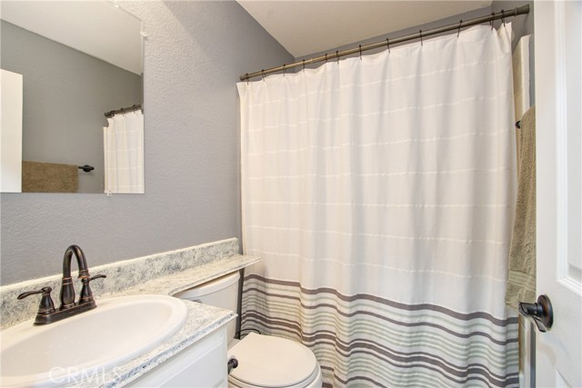 Detail Gallery Image 19 of 31 For 10315 Crossing Green Cir, Moreno Valley,  CA 92557 - 3 Beds | 2 Baths