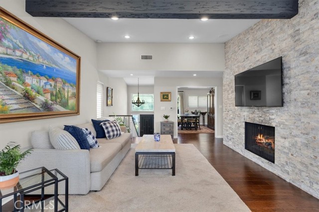 Detail Gallery Image 6 of 35 For 92 Cottonwood, Rolling Hills Estates,  CA 90274 - 3 Beds | 3 Baths