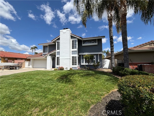 Detail Gallery Image 2 of 40 For 30340 Channel Way Dr, Canyon Lake,  CA 92587 - 3 Beds | 2/1 Baths