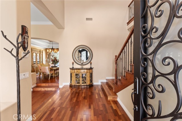 5506 Carriage Place, Rancho Cucamonga CA: https://media.crmls.org/medias/9f94418f-9ff7-4905-a36f-68b11a487bda.jpg