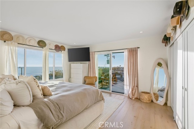 Detail Gallery Image 16 of 53 For 274 Grandview, Laguna Beach,  CA 92651 - 7 Beds | 7 Baths