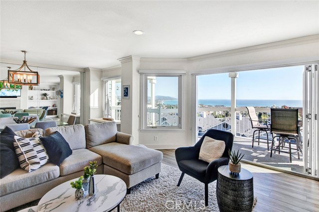 24432 Alta Vista Drive, Dana Point CA: https://media.crmls.org/medias/9f94a326-236e-4cb5-997c-bac3c6794cf9.jpg