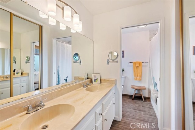 58676 Sunflower Drive, Yucca Valley CA: https://media.crmls.org/medias/9f960eb0-c33d-4f06-b5bb-a8cc6b8cb2f3.jpg