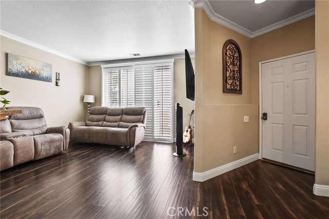 Detail Gallery Image 7 of 22 For 2225 Indigo Hills Dr #3,  Corona,  CA 92879 - 3 Beds | 2/1 Baths