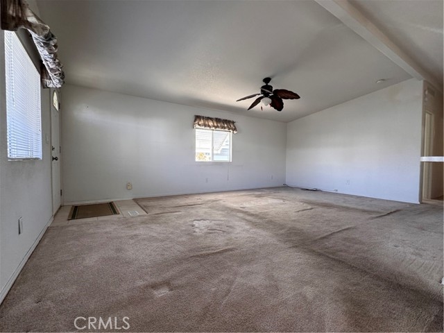 54999 Martinez Trail, Yucca Valley CA: https://media.crmls.org/medias/9f9760bc-ee87-48fa-83b4-81aa2c8e438f.jpg