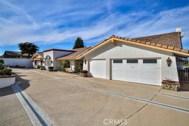 Detail Gallery Image 75 of 75 For 1233 Coronet Dr, Riverside,  CA 92506 - 5 Beds | 4/2 Baths