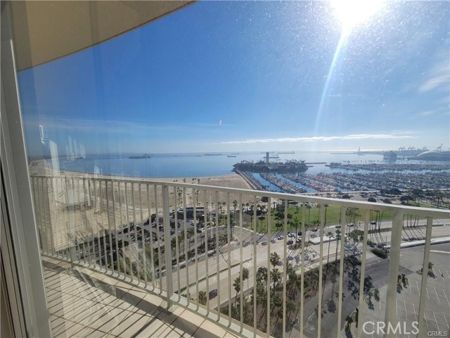Detail Gallery Image 13 of 32 For 700 E Ocean #2506,  Long Beach,  CA 90802 - 2 Beds | 2 Baths