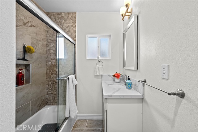 Detail Gallery Image 37 of 53 For 5979 Hereford, Los Angeles,  CA 90022 - 3 Beds | 2 Baths