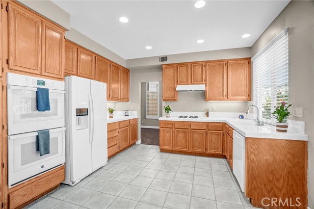 Detail Gallery Image 11 of 55 For 34 via Tronido, Rancho Santa Margarita,  CA 92688 - 3 Beds | 2/1 Baths