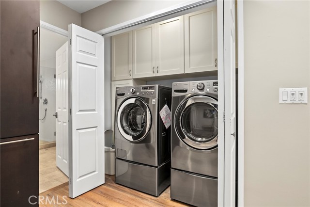 4855 Arcola Avenue, Toluca Lake CA: https://media.crmls.org/medias/9f9bc9aa-efea-4485-bda1-72b27e4ecae4.jpg