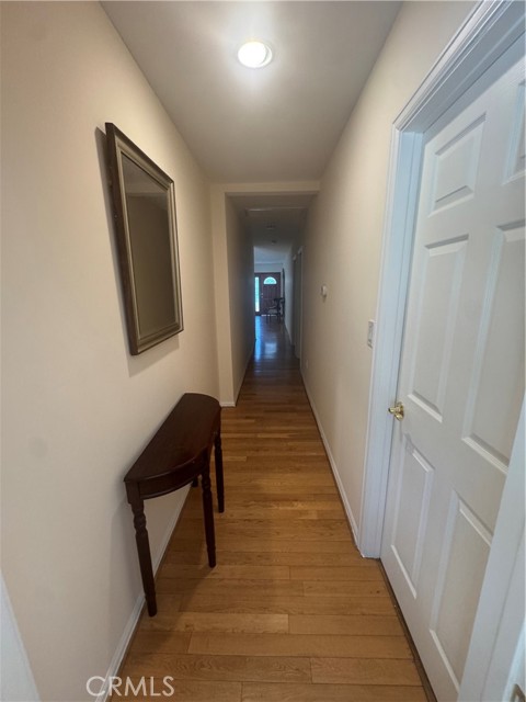 Detail Gallery Image 40 of 69 For 5118 Newcastle Ave, Encino,  CA 91316 - 3 Beds | 2 Baths