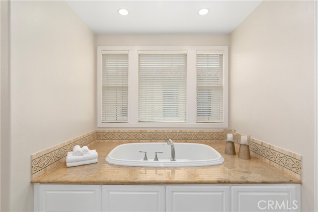Detail Gallery Image 35 of 70 For 26 Faenza, Newport Coast,  CA 92657 - 5 Beds | 4/1 Baths