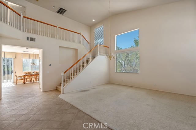 Detail Gallery Image 4 of 41 For 1070 Mandevilla Way, Corona,  CA 92879 - 3 Beds | 3/1 Baths