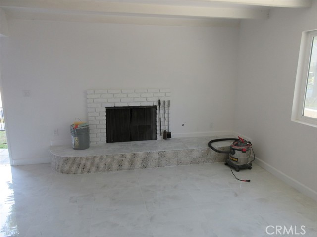 628 N Electric Avenue, Alhambra CA: https://media.crmls.org/medias/9f9ebbc1-5bf9-41ca-8a9d-c5079a39e398.jpg
