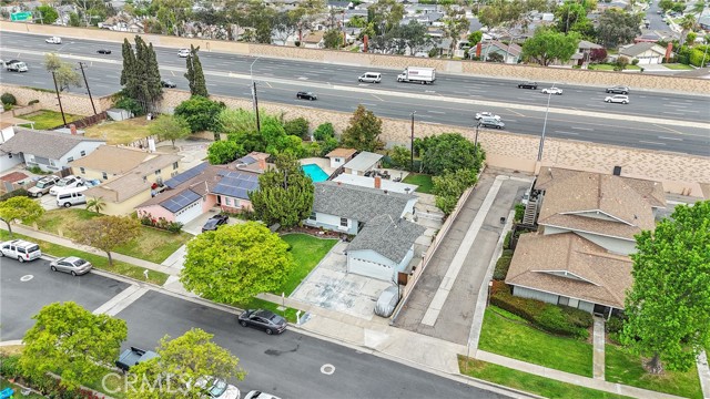 Detail Gallery Image 37 of 43 For 2501 Deodar St, Santa Ana,  CA 92705 - 3 Beds | 2 Baths
