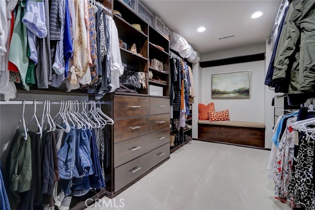 1833 8th Street, Manhattan Beach CA: https://media.crmls.org/medias/9f9f7cf8-16ac-420e-adff-5e2de0d21538.jpg