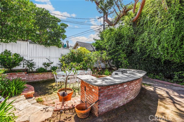 Detail Gallery Image 10 of 55 For 3301 Tilden Ave, Los Angeles,  CA 90034 - 4 Beds | 4 Baths