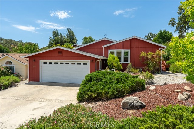 Detail Gallery Image 1 of 1 For 2689 Bridle Trail Ln, Paso Robles,  CA 93446 - 3 Beds | 2/1 Baths