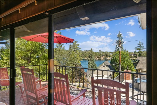 349 John Muir, Lake Arrowhead, CA 92352