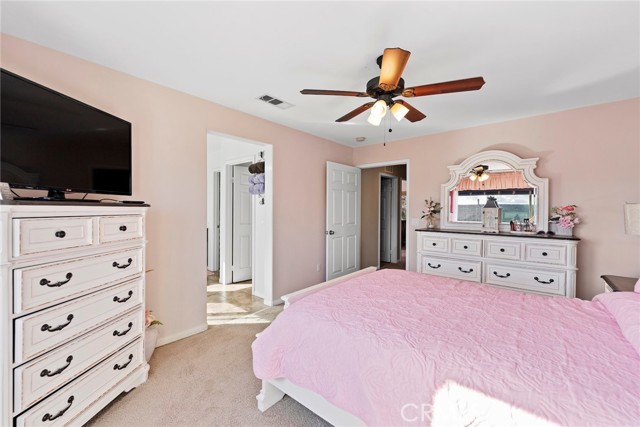 Detail Gallery Image 14 of 30 For 3937 Quartzite, San Bernardino,  CA 92407 - 4 Beds | 2/1 Baths