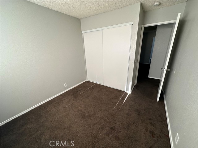 Detail Gallery Image 15 of 20 For 349 N Eucalyptus Ave, Rialto,  CA 92376 - 4 Beds | 2/1 Baths