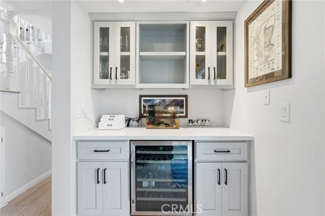 Detail Gallery Image 12 of 33 For 2213 Dufour Avenue #a, Redondo Beach,  CA 90278 - 3 Beds | 2/1 Baths