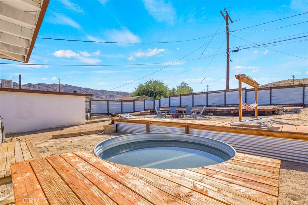 MLS #OC25214105 image #30