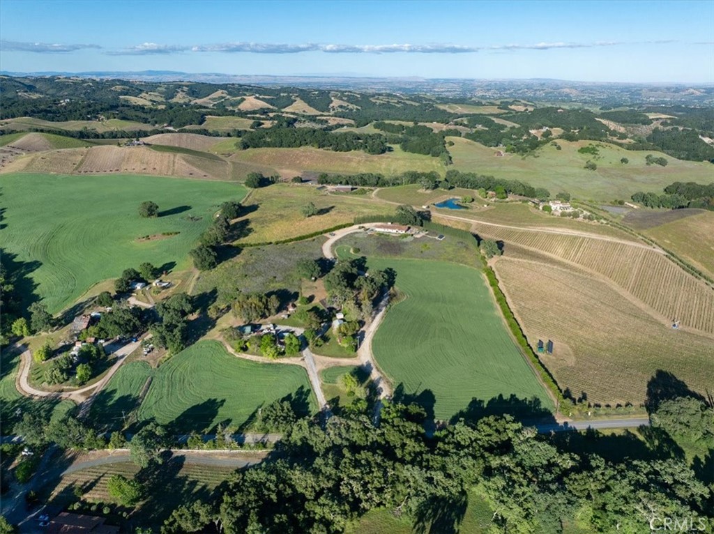 , 5260 Vineyard
