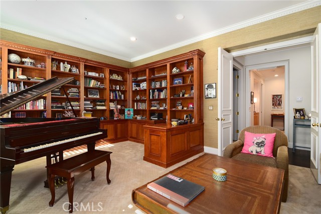 Detail Gallery Image 26 of 59 For 19134 Briarfield Way, Tarzana,  CA 91356 - 6 Beds | 7/1 Baths