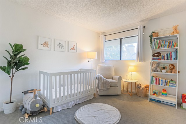 Image 11 of 30 For 924 Hyde Court