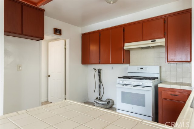 1437 S Gaffey Street, San Pedro CA: https://media.crmls.org/medias/9fa18382-802a-4840-9a16-8b84400344b3.jpg