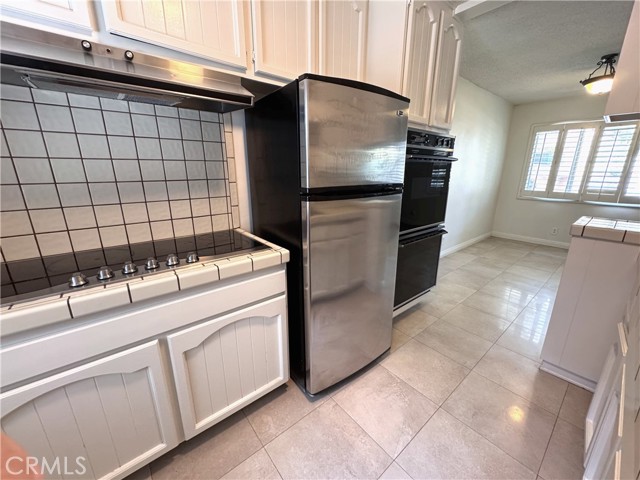 1632 Camden Avenue, Los Angeles CA: https://media.crmls.org/medias/9fa18599-60b9-4a46-99be-754250ca7b94.jpg