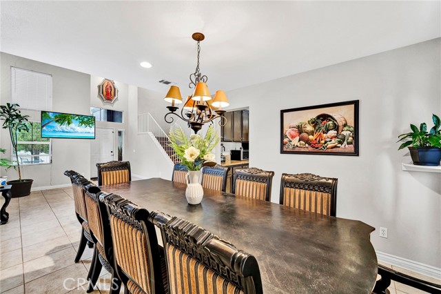 Detail Gallery Image 12 of 36 For 31755 Ridgeview, Lake Elsinore,  CA 92532 - 6 Beds | 3 Baths