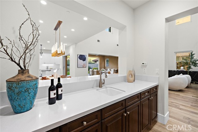 Detail Gallery Image 10 of 37 For 1621 Sunset View, Lake Forest,  CA 92679 - 4 Beds | 4/1 Baths