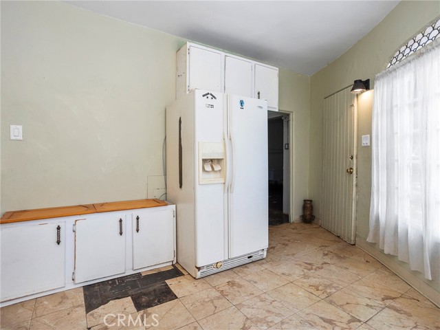 8618 La Tuna Canyon Road, Sun Valley CA: https://media.crmls.org/medias/9fa35285-60c8-4d84-8e30-7ad66c093648.jpg