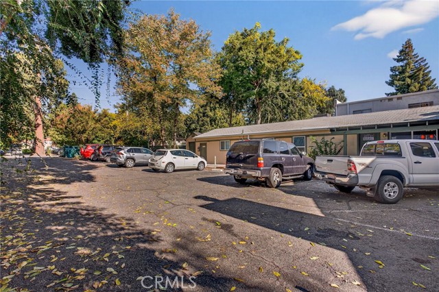 Detail Gallery Image 24 of 27 For 703 W 2nd, Chico,  CA 95926 - – Beds | – Baths