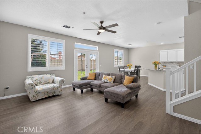 29115 Whitegate, Highland CA: https://media.crmls.org/medias/9fa49d48-98de-452e-8b19-ee2d9348ab6b.jpg