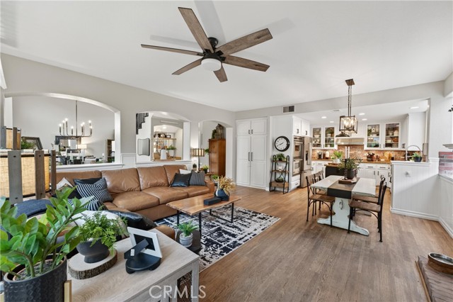 Detail Gallery Image 20 of 75 For 21352 Silvertree Lane, Rancho Santa Margarita,  CA 92679 - 4 Beds | 2/1 Baths