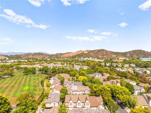 43 Three Vines Court, Ladera Ranch CA: https://media.crmls.org/medias/9fa5f13c-2e57-4c2a-9e4d-5588968959fb.jpg