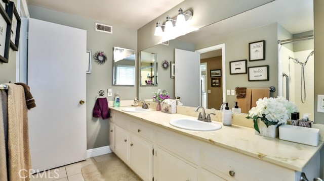 Detail Gallery Image 16 of 25 For 17819 Bay St, Fountain Valley,  CA 92708 - 4 Beds | 2/1 Baths