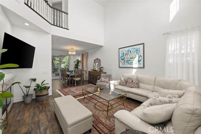73 Northern Pine, Aliso Viejo CA: https://media.crmls.org/medias/9fa8ee27-13fb-4974-8d2f-09216bcdcb4e.jpg