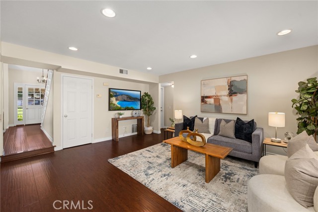 Detail Gallery Image 16 of 49 For 1543 Lynne Ct, Redlands,  CA 92373 - 5 Beds | 2/1 Baths