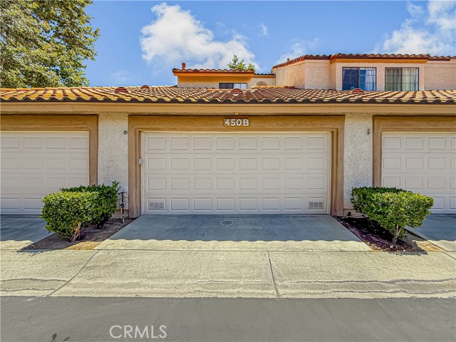 450 Country Club Drive, Simi Valley CA: https://media.crmls.org/medias/9fa97aae-e983-42b2-930e-75e9f038f169.jpg